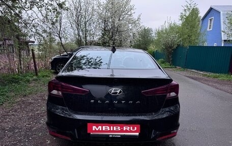 Hyundai Elantra VI рестайлинг, 2020 год, 1 850 000 рублей, 4 фотография