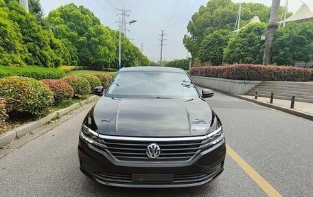 Volkswagen Lavida, 2022 год, 1 010 000 рублей, 2 фотография