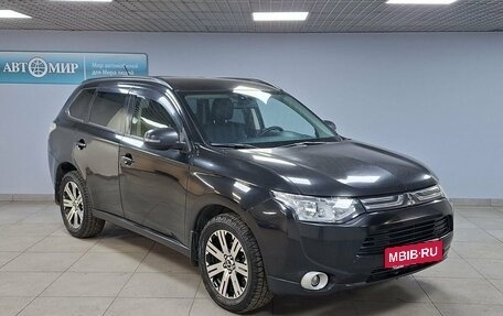 Mitsubishi Outlander III рестайлинг 3, 2013 год, 1 312 000 рублей, 3 фотография