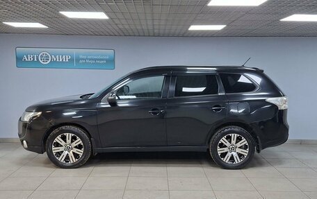 Mitsubishi Outlander III рестайлинг 3, 2013 год, 1 312 000 рублей, 8 фотография