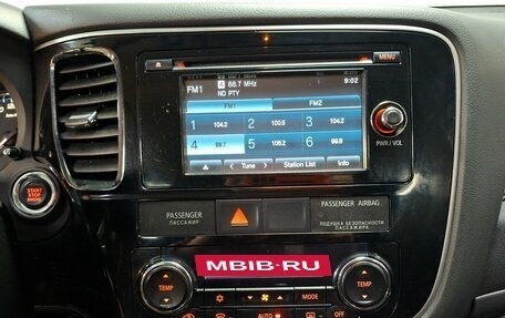 Mitsubishi Outlander III рестайлинг 3, 2013 год, 1 312 000 рублей, 13 фотография