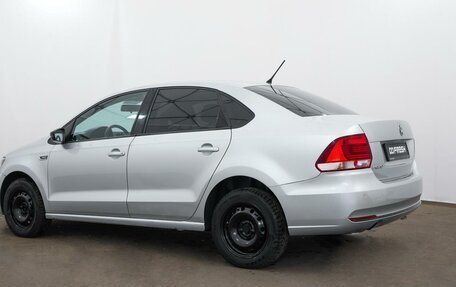 Volkswagen Polo VI (EU Market), 2015 год, 819 000 рублей, 2 фотография