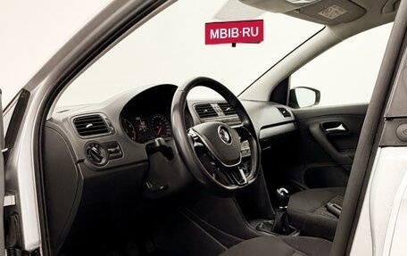 Volkswagen Polo VI (EU Market), 2015 год, 819 000 рублей, 7 фотография