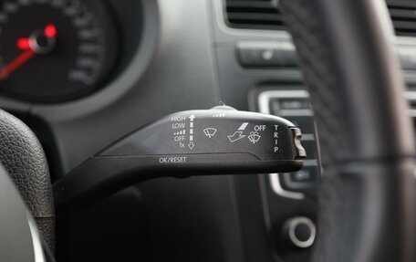Volkswagen Polo VI (EU Market), 2015 год, 819 000 рублей, 15 фотография