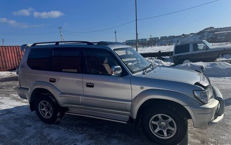 Toyota Land Cruiser Prado 90 рестайлинг, 2000 год, 2 400 000 рублей, 3 фотография