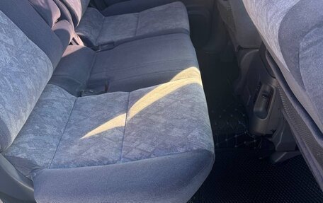 Toyota Land Cruiser Prado 90 рестайлинг, 2000 год, 2 400 000 рублей, 5 фотография
