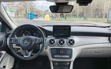 Mercedes-Benz GLA, 2017 год, 2 300 000 рублей, 11 фотография