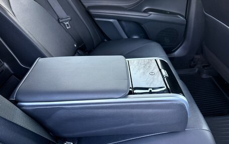Toyota Camry, 2021 год, 3 200 000 рублей, 11 фотография