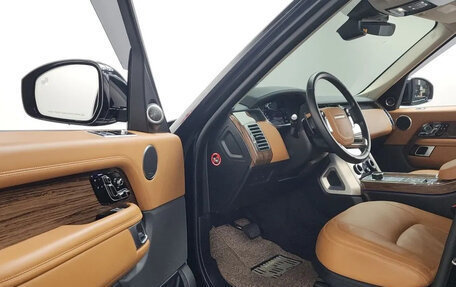Land Rover Range Rover IV рестайлинг, 2022 год, 11 500 000 рублей, 5 фотография