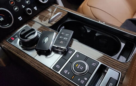 Land Rover Range Rover IV рестайлинг, 2022 год, 11 500 000 рублей, 18 фотография