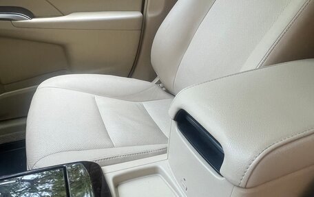 Toyota Camry, 2015 год, 2 290 000 рублей, 17 фотография
