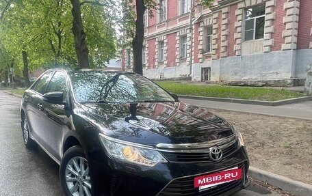 Toyota Camry, 2015 год, 2 290 000 рублей, 6 фотография
