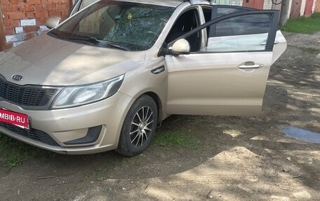 KIA Rio III рестайлинг, 2012 год, 710 000 рублей, 9 фотография