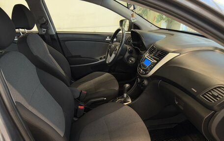 Hyundai Solaris II рестайлинг, 2013 год, 930 000 рублей, 9 фотография