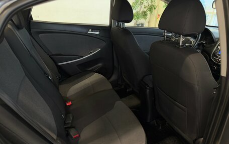 Hyundai Solaris II рестайлинг, 2013 год, 930 000 рублей, 10 фотография