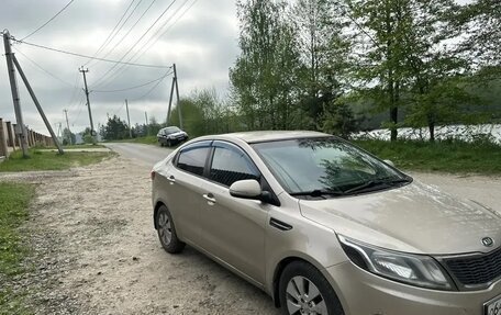 KIA Rio III рестайлинг, 2012 год, 800 000 рублей, 2 фотография