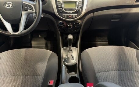 Hyundai Solaris II рестайлинг, 2013 год, 930 000 рублей, 13 фотография