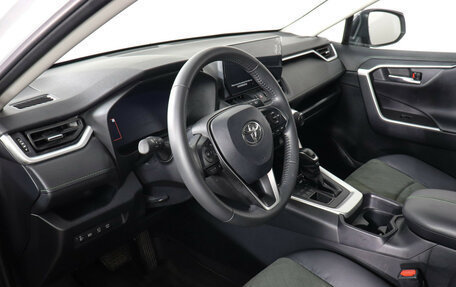 Toyota RAV4, 2023 год, 3 947 000 рублей, 9 фотография