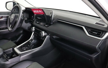 Toyota RAV4, 2023 год, 3 947 000 рублей, 10 фотография