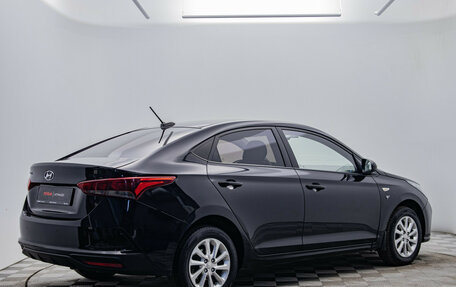 Hyundai Solaris II рестайлинг, 2021 год, 1 399 000 рублей, 5 фотография