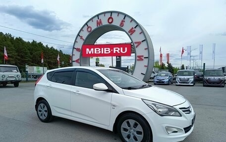 Hyundai Solaris II рестайлинг, 2015 год, 834 995 рублей, 1 фотография