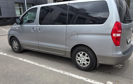 Hyundai H-1 II рестайлинг, 2015 год, 1 799 000 рублей, 6 фотография