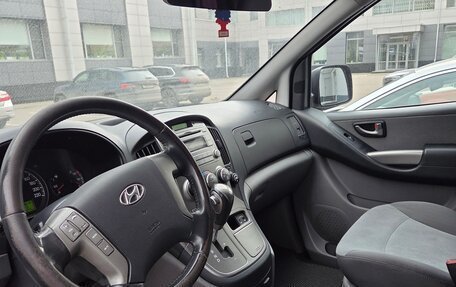 Hyundai H-1 II рестайлинг, 2015 год, 1 799 000 рублей, 7 фотография