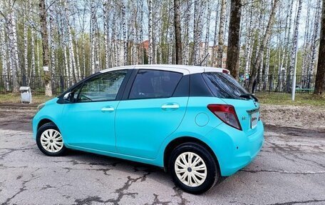 Toyota Vitz, 2012 год, 850 000 рублей, 4 фотография