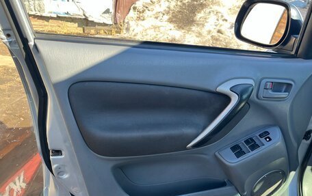 Toyota RAV4, 2001 год, 800 000 рублей, 5 фотография