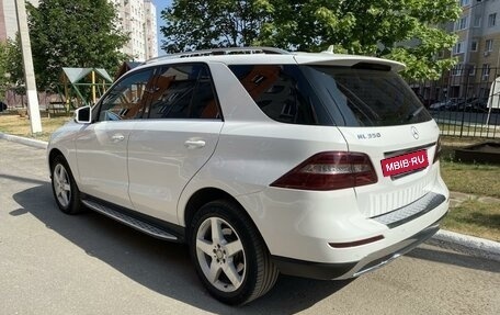Mercedes-Benz M-Класс, 2014 год, 2 800 000 рублей, 3 фотография
