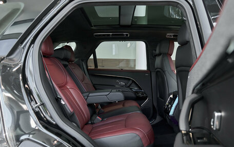 Land Rover Range Rover Sport, 2026 год, 18 700 000 рублей, 12 фотография