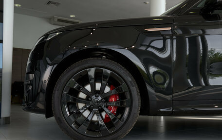 Land Rover Range Rover Sport, 2026 год, 18 700 000 рублей, 28 фотография
