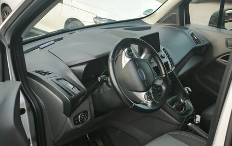 Ford Tourneo Connect II рестайлинг, 2020 год, 2 215 000 рублей, 5 фотография