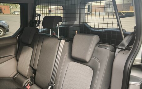 Ford Tourneo Connect II рестайлинг, 2020 год, 2 215 000 рублей, 8 фотография