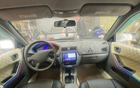 Mitsubishi Galant VIII, 2003 год, 290 000 рублей, 14 фотография