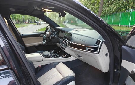 BMW X7, 2019 год, 9 000 000 рублей, 16 фотография