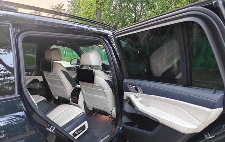 BMW X7, 2019 год, 9 000 000 рублей, 17 фотография