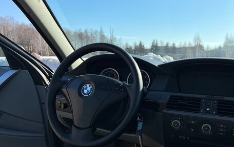 BMW 5 серия, 2003 год, 1 050 000 рублей, 8 фотография