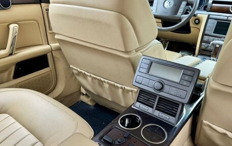 Volkswagen Phaeton I рестайлинг, 2006 год, 580 000 рублей, 22 фотография