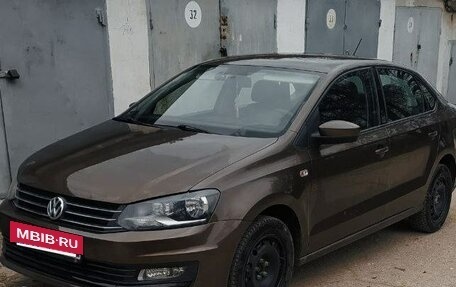 Volkswagen Polo VI (EU Market), 2015 год, 1 000 000 рублей, 3 фотография