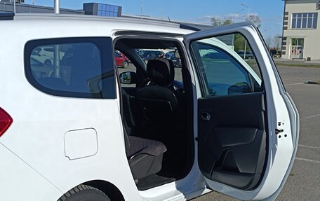 Dacia Lodgy, 2021 год, 1 050 000 рублей, 7 фотография