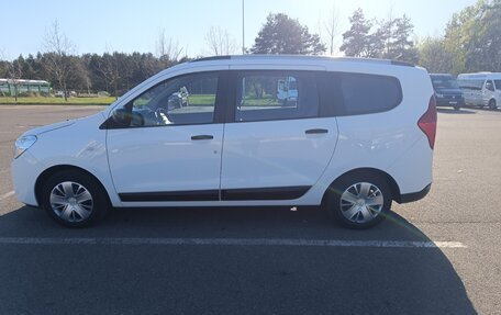 Dacia Lodgy, 2021 год, 1 050 000 рублей, 4 фотография