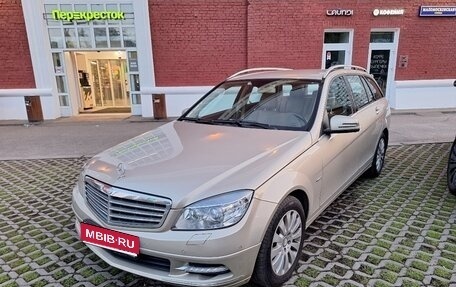 Mercedes-Benz C-Класс, 2010 год, 1 200 000 рублей, 1 фотография