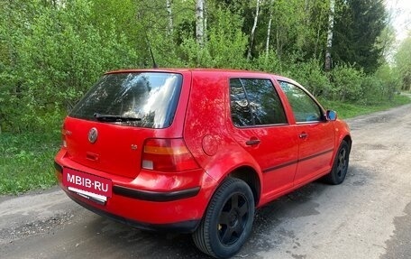 Volkswagen Golf IV, 1997 год, 340 000 рублей, 2 фотография