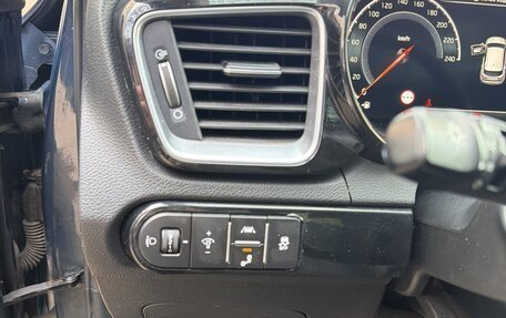 KIA cee'd III, 2020 год, 2 000 000 рублей, 12 фотография