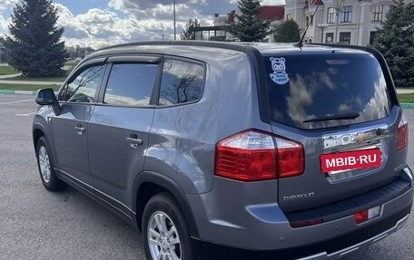 Chevrolet Orlando I, 2013 год, 1 380 000 рублей, 4 фотография