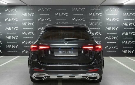 Mercedes-Benz GLC, 2024 год, 7 800 000 рублей, 4 фотография