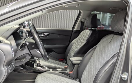 KIA Cerato IV, 2021 год, 1 920 000 рублей, 11 фотография