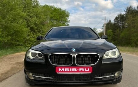 BMW 5 серия, 2011 год, 1 550 000 рублей, 5 фотография