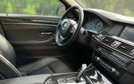 BMW 5 серия, 2011 год, 1 550 000 рублей, 15 фотография